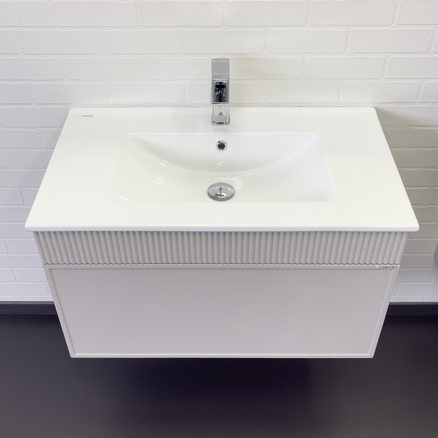 Тумба-умывальник для ванной Comforty Мадрид-80 серый шёлк с раковиной Comforty 80E