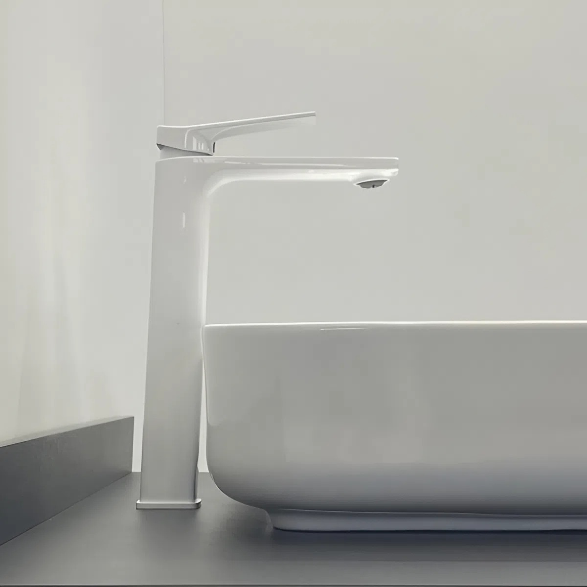 Смеситель для умывальника Comforty FC071B-CKBT