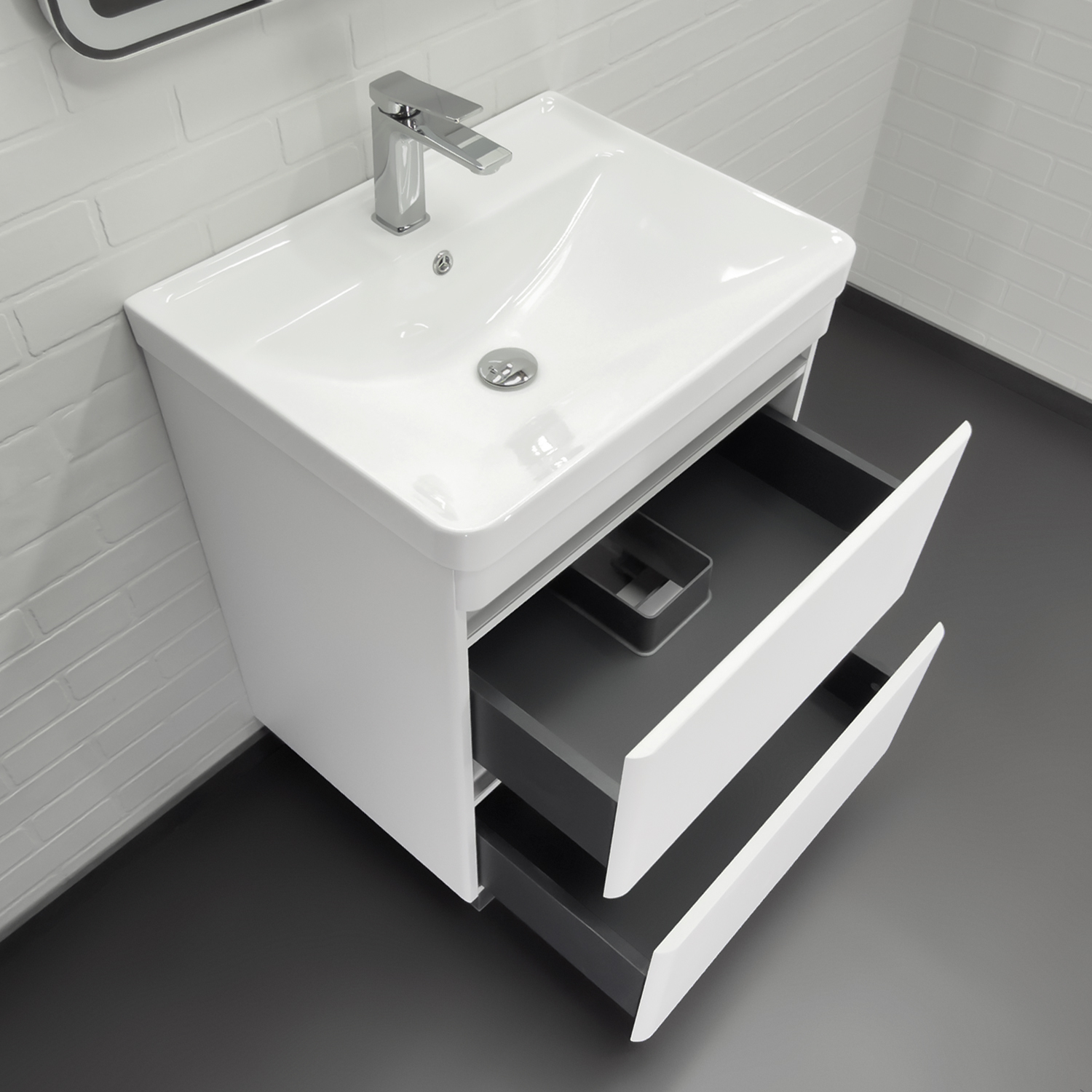 Тумба-умывальник напольная Comforty Валдай-70Н белая матовая с раковиной 4470