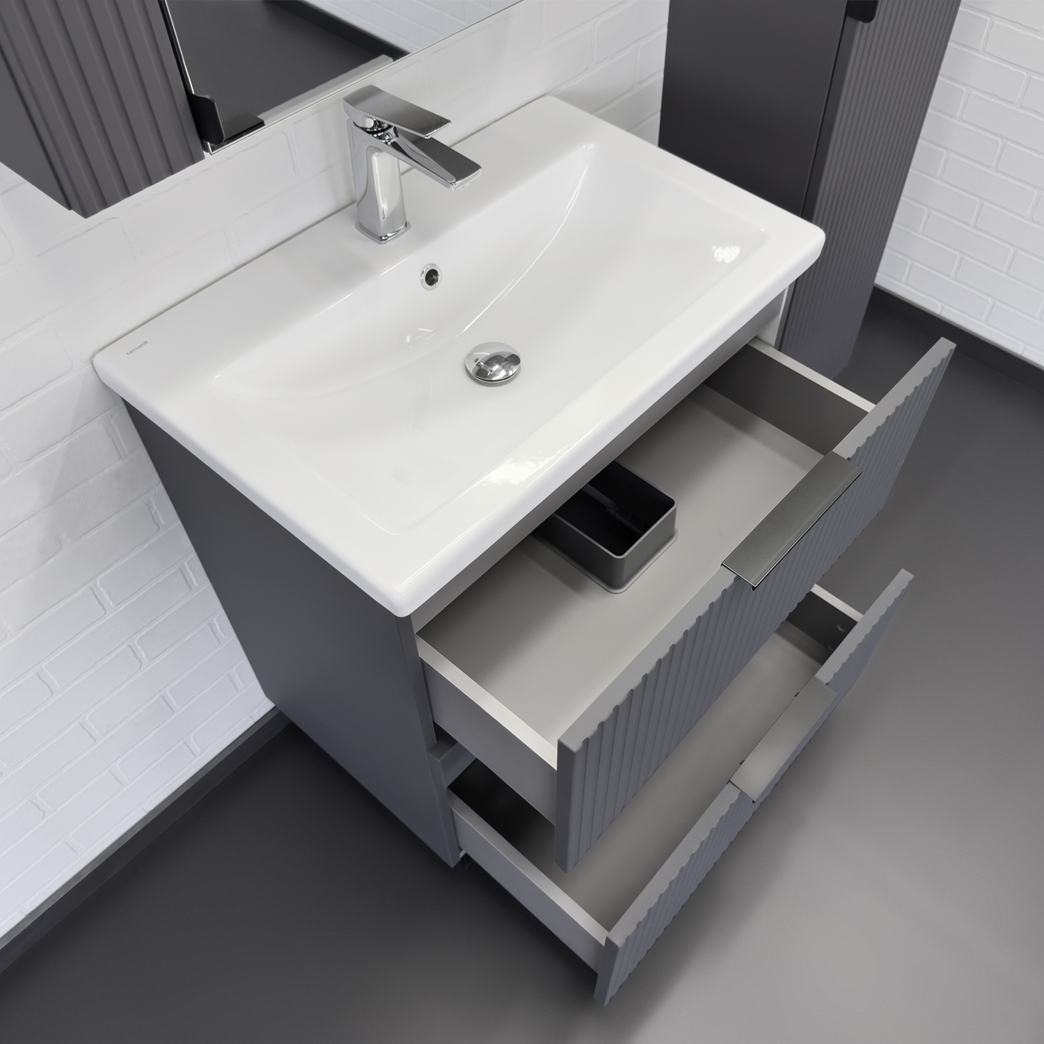 Тумба-умывальник Comforty Лима-70Н2 антрацит с раковиной Комо 70