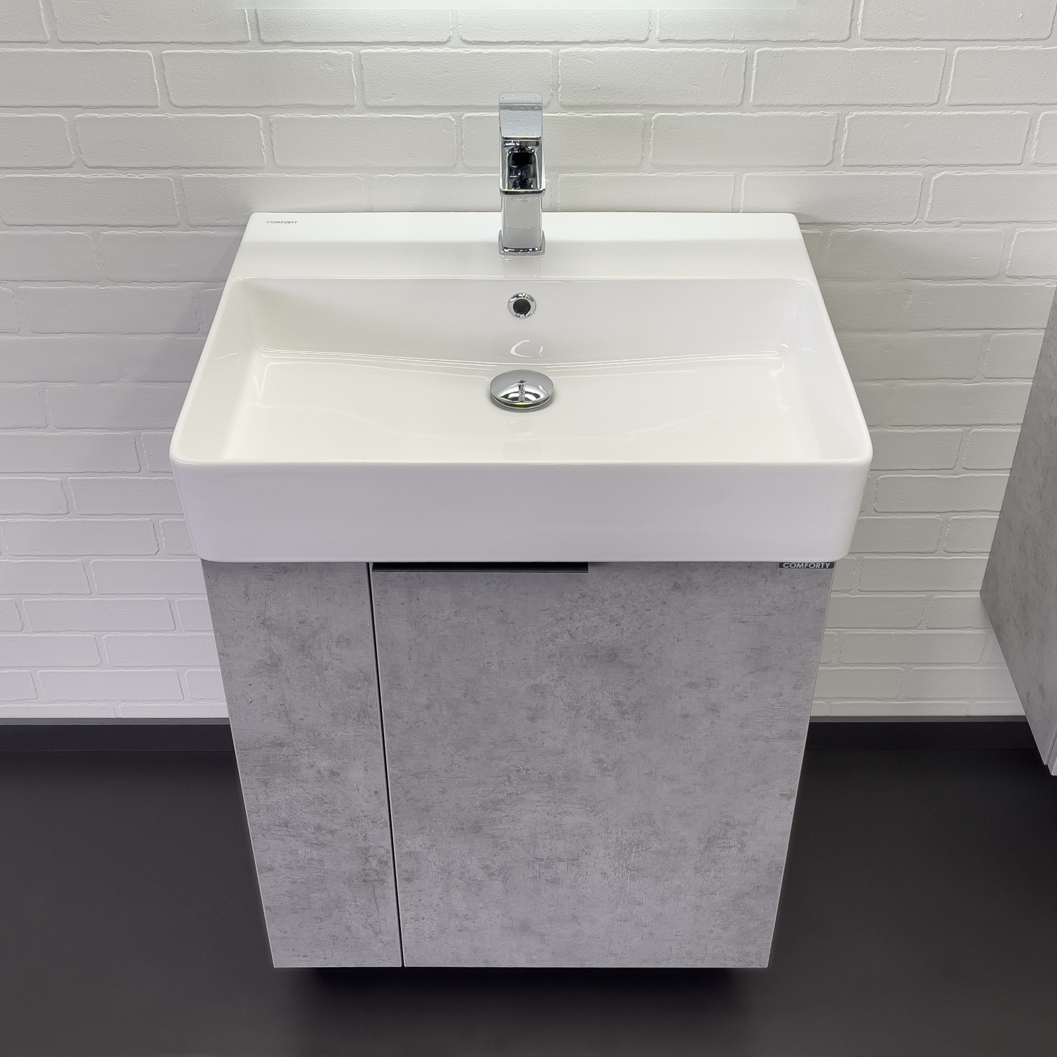 Напольная тумба-умывальник Comforty Асти 60Н бетон светлый с раковиной Comforty CF3WL032