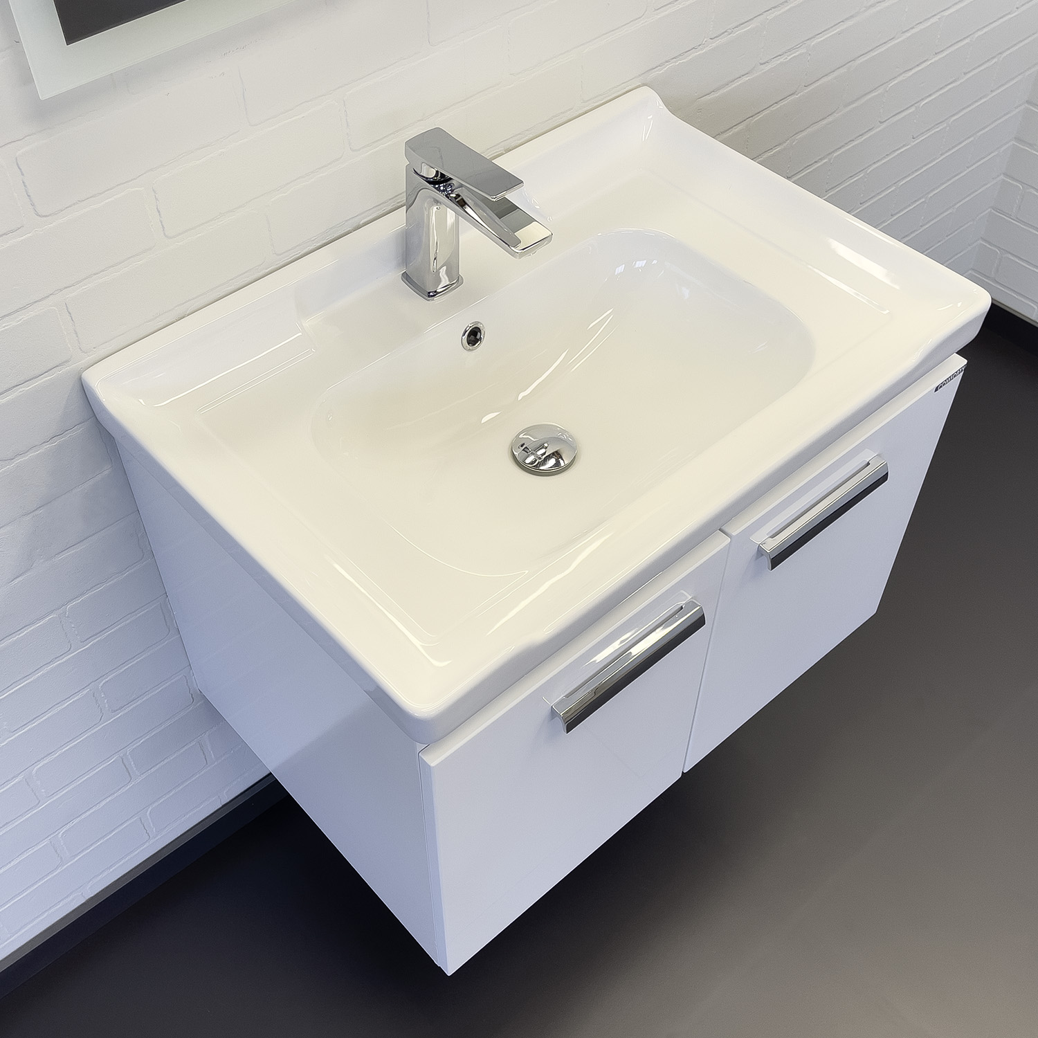 Тумба-умывальник Comforty Рига 70 белый глянец с раковиной Comforty 9335-70