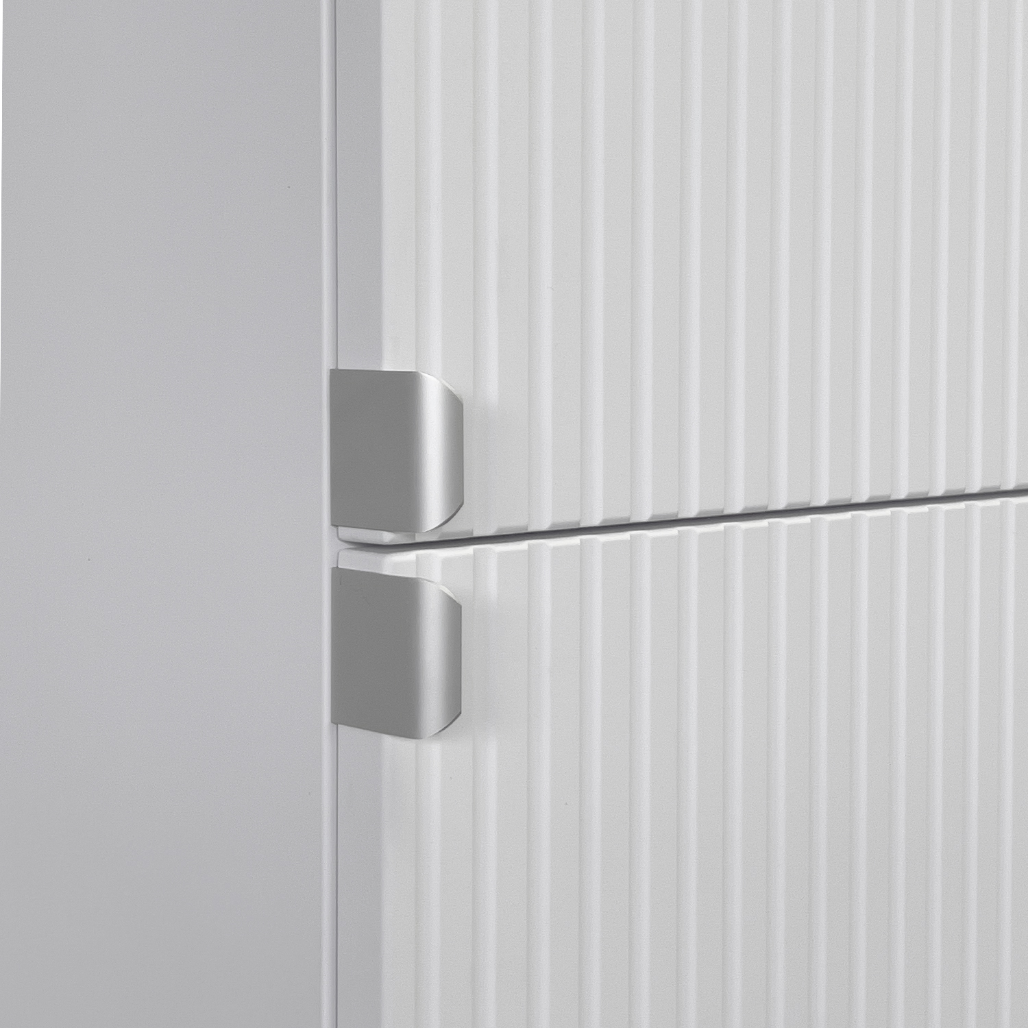 Напольная шкаф-колонна для ванной Comforty Лима 35Н белая матовая